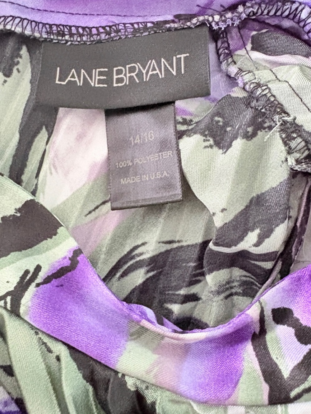 Lane Bryant Pleated Floral Blouse – Size 14/16 New -no tags - Picture 7 of 7